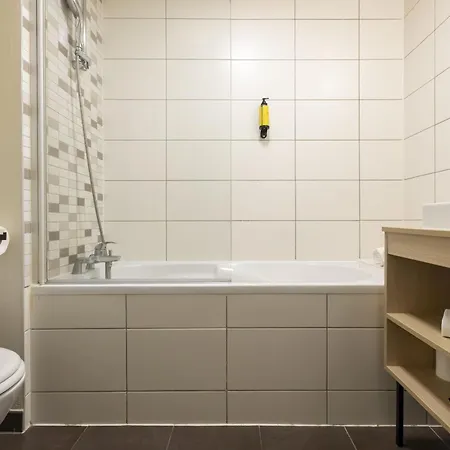 Odalys Centre Les Halles Aparthotel 4*