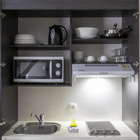 Odalys Centre Les Halles Aparthotel 4*