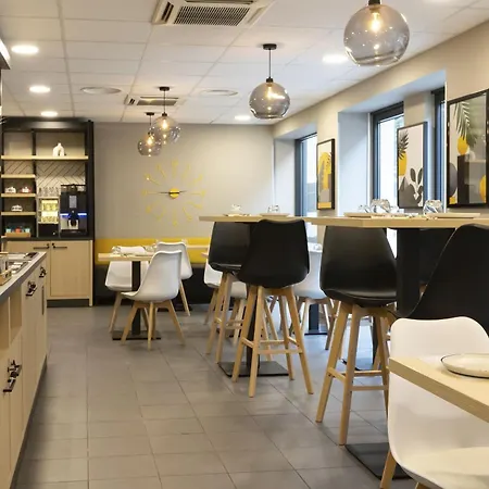 アパートホテル Odalys - Centre Les Halles