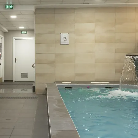 Odalys - Centre Les Halles 4*