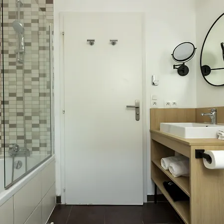 Odalys - Centre Les Halles Aparthotel 4*