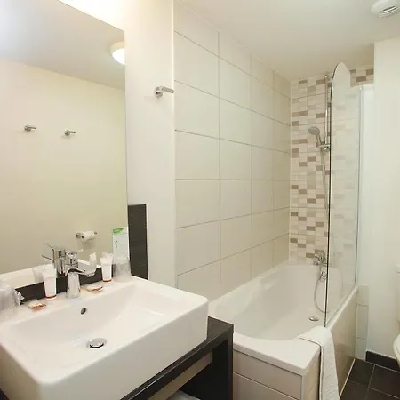 Apartahotel Odalys Marsh 4*