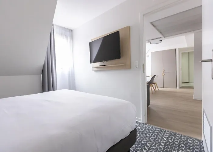 Odalys - Centre Les Halles Aparthotel 4*