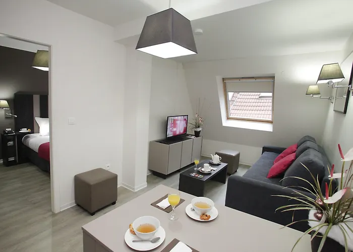 Odalys - Centre Les Halles Aparthotel