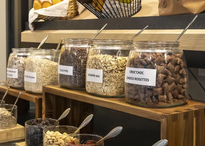 Odalys - Centre Les Halles Aparthotel 4*